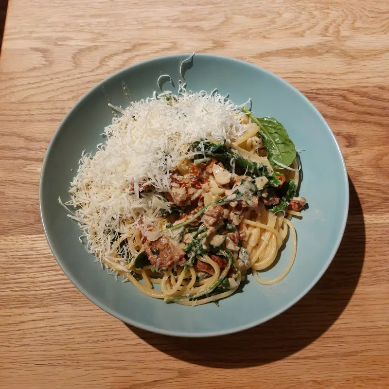 Sun Dried Tomato Pasta